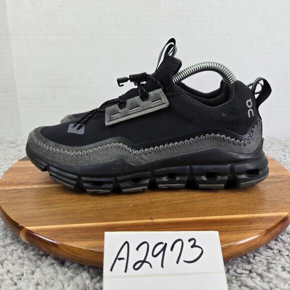 On Running Cloudaway Triple Black Athletic Lace Up Daily Gym Sneaker Womens 8 - Picture 1 of 13